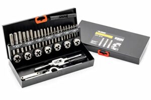 Hochwertiges BAER Gewindenschneider Set für professionelle Werkstätten und Handwerker, ideal zum Herstellen von Innen- und Außenbewehren nach ISO-Norm.