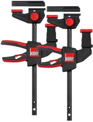 Einhandzwinge und Tischzwinge für Führungsschienen, Adapter für Ober- bzw. Unterteil einsetzbar, Gewicht 0,90 Kg.