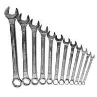 Hochwertige Gabelringschlüssel in einem Satz mit 12 verschiedenen Größen von 6 bis 22 mm, ideal für Heimwerker und Handwerker bei der Arbeit mit Metall