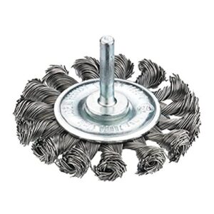 Effektive Metallbürste mit chromfarbigen Schaft und Stahldraht für das Entfernen von Farbe, Rost und Verkrustungen