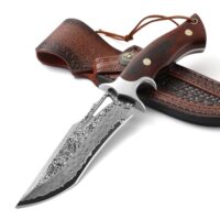 Hochwertiges Damaststahl Jagdmesser für Outdoor-Abenteuer mit Holzgriff und Lederscheide, perfekt für Camping, Wandern, Angeln und andere Aktivitäten