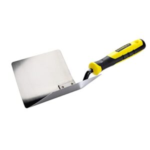 Hochwertiges Stanley Innen-Eckspachtel aus rostfreiem Stahl mit Bi-Material Handgriff und konischer Form für Innenaufraummassnahmen