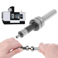 Mechanischer Kantenfinder für CNC-Fräsen mit hoher Genauigkeit und Reproduzierbarkeit. Schnelle und einfache Zentrierung von mechanischen Spindel- und Werkstückdaten.