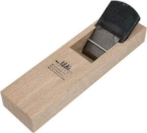 Japanischer Handhobel für Holzbearbeitung, Professionelles Werkzeug mit hoher Qualität und Effizienz, 50mm Klingenbreite, perfekt für Profis und Einsteiger in der Holzbearbeitung.