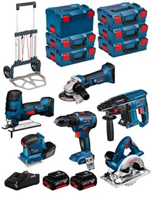 BOSCH Werkzeugset 18V BK602, umfassendes Paket für professionellen Gebrauch, enthält verschiedene Werkzeuge und Batterien