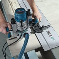 Bosch Führungsschiene FSN, 140 cm lang, Zubehör für Handkreissägen, hochwertige und zuverlässige Werkzeuge für exakte gerade Schnitte.