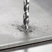 Bosch Metallbohrer HSS-G mit 2 Stücken Ø 4 mm für professionelles Bearbeiten von verschiedenen Materialien