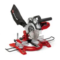 Hochwertige Säge für Holzbearbeitungen mit max. 1.600 W und 5.000 Umdrehungen pro Minute.