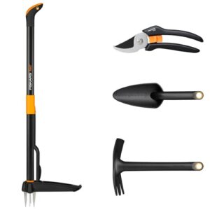 Fiskars Gartenwerkzeuge-Set, 4-teilig, Xact Unkrautstecher, Länge: 1 m, Solid Kombihacke, Länge: 28 cm, Solid Blumenkelle, Länge: 28 cm, Solid Bypass-Gartenschere P121