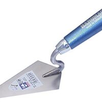HAROMAC Hamburger Putzkelle, Made in Germany, 140 mm, rostfreier Edelstahl, Holzgriff in blau, gehärtet und geschliffen, Profiqualität, Putzkelle, Spitzkelle, Spachtelkelle