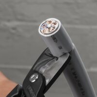 KNIPEX StepCut XL Kabelscheren mit Stufenschnitt isolierender Mehrkomponenten-Griff, VDE geprüft, brüniert 225 mm 95 18 225