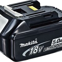 Leistungsstarke Akku-Reciprosäge von Makita, 18V, 5,0Ah, Ladegerät im Transportkoffer, Türkis, mit einem Akku 5,0 Ah.