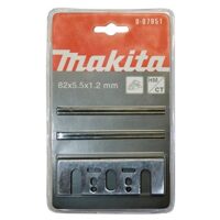 Makita Wendemesser HM 82 mm mit Druckomplett, hochwertiges Werkzeug für Heimwerker und Profis, langfristige Haltbarkeit und Robustheit