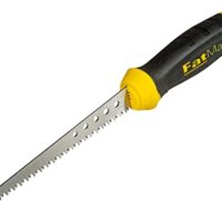 Stanley FatMax Stichsäge mit JetCut-Verzahnung und drei Schneidkanten, ergonomischer Bi-Material Handgriff und geschärfte Klingenspitze für trockenbautechnische Arbeiten