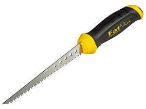 Stanley FatMax Stichsäge mit JetCut-Verzahnung und drei Schneidkanten, ergonomischer Bi-Material Handgriff und geschärfte Klingenspitze für trockenbautechnische Arbeiten