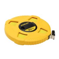 Stanley Kapselbandmass Fiberglas mit 30 m Länge und ABS-Kunststoffgehäuse, klappbare Kurbel und beschichtetes Band. Ideal für Messungen und Arbeiten.