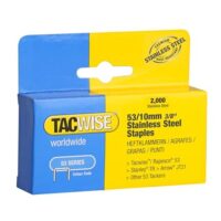 TACWISE 1270 Typ 53/10mm Edelstahlklammern in einer Packung mit 2000 Stück. Die Klammern haben eine strapazierfähige Fadenstahl-Konstruktion und sind ideal für Innen- und Außenarbeiten sowie für Kunst- und Bastelprojekte.