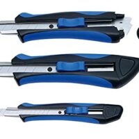 Professioneller Cutter mit gummiertem Griff und Rutschbremse, 18 mm Metallkern und Rasterautomatik, inklusive 2 Ersatzklingen, blau