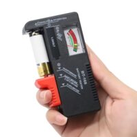 Batterietester, Batterie Akku Volt Checker mit dreifarbiger Analoganzeige für AA, AAA, D, C, 9V und 1.5V Knopfzellen - präziser Batteriezustandstest