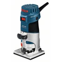 Bosch Professional Kantenfräse GKF 600, kabelgebundene Kantenfräse mit variabler Tiefeneinstellung und präziser Motoreinheit, Lieferumfang: Maulschlüssel, Parallelanschlag, Führungshilfe, Spannzangen 6+8 mm und Handwerkoffer