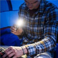 Hazet LED Stiftlampe 1979-11: kleine und kompakte Werkstatt-Lampe mit hoher Leuchtleistung, stufenlos dimmbar, inkl. Haltemagnet zur Befestigung