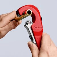 KNIPEX TubiX Rohrabschneider 180 mm - hochwertiger Rohrabschneider für Präzision und Zuverlässigkeit bei der Abscheidung von Rohren mit Wandstärken bis 2 mm und Durchmessern zwischen 6 und 35 mm