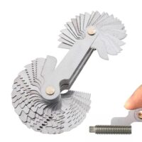 Hochwertige Edelstahl Gewindelehre mit 52 Einzelblättern für Mechaniker, Ingenieure und Heimwerker. Metrisch 60 Grad und Whitworth Gewinde 55 Grad 4G - 62G.