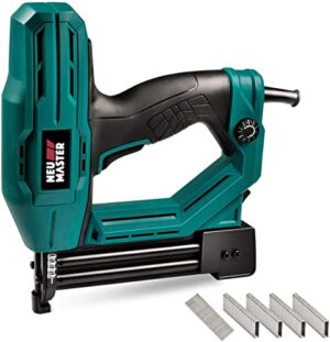 Ein praktischer Elektrotacker für diverse Projekte in der Polster- und Textilienindustrie sowie bei Holzbearbeitung. Enthält 200 Stück 19 mm breite Klammern und 800 Stück 15/20 mm breite Nadeln.