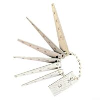 Messgerät im Taschenformat aus robuster Edelstahl mit 20 mm Spaltlehre für präzise Messungen