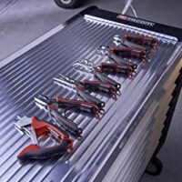 Professionelles Werkzeug zum Verarbeiten von Stahldraht und Kupferleiter, Facom 180 mm CPE Mehrfarbig, hochwertiges Material, lange Lebensdauer, einfach zu handhaben