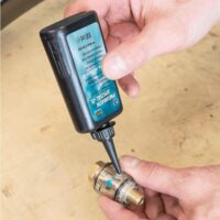 HAZET Pneumatik-Öl 9400-100, 100 ml Füllmenge, für motorbetriebene Werkzeuge, verringert Luftmotor-Verschleiß und erhöht Maschinenstandzeiten.