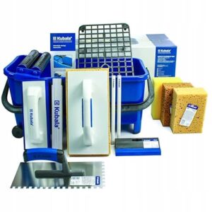 Das ultimative Waschset für Ihren Fliesenleger - Kubala Fliesenwaschset 20l mit Fliesenleger Waschbox, Rädern und Gittereinlage sowie verschiedenen Abwischmitteln und einer Glättetakelle. Ideal für große Flächen und schwierige Fugen.