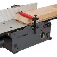 Shinko AH200 Abrichthobel - 200 mm Hobelbreite, Spiralwelle mit 16 HSS-Wendeplatten, Aluminiumguss-Tische, 1200 W Motor, mobil & präzise