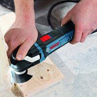 Bosch Professional Multitool GOP 40-30, leistungsstarkes Werkzeug mit Starlock Plus, enthält 7 Tauchsägeblätter, 5 Schleifpapiere, 3 Segmentsägeblätter und 1 Schleifplatte