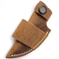 Robustes Leder-Messerholster für Outdoor-Aktivitäten, mit weicher Innenfilz und Gürtelschlaufe.