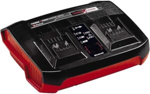 Das Original-Einhell-Ladegerät Power X-Twincharger 3A -Change für Einhell-Akkus, mit permanenter Akkuüberwachung und internem Lademanagement, gleichzeitiges Laden von zwei 18V Akkus.