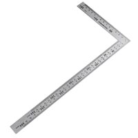 Hochwertiges Metall-Lineal für Schreiner, Ingenieure und Handwerker mit langlebiger Edelstahlkonstruktion und hoher Präzision.