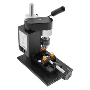 Mini Tischbohrmaschine mit 8000 Umdrehungen pro Minute, Bohrhub von 50 mm und 7 Geschwindigkeiten für stabile Futter in Holz, Metall und Kunststoff.