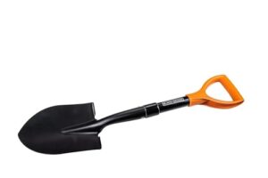 BLACK+DECKER Schaufel - 67 cm breit, 800g schwer, rostfrei und mit Karbonstahlkopf und Glasfaserbasis. Ideal für Gartenarbeit und Heimwerken.