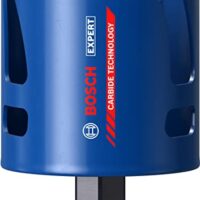 Professionelle Lochsäge von Bosch für das Schneiden von Löchern in Weichholz und Grobspanplatte mit einer Bohrung von Ø 68 mm