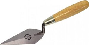 Ergänzende C.K Spitzkelle mit hochwertigem Material und hoher Qualität, ideal für genaue und präzise Arbeit in engeren Räumen.