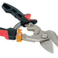 Fiskars Blechschere mit Versetztem linken Schnitt, ideal für Heimwerker und Gartenfreunde, bietet bis zu 40% mehr Kraft, Länge 252 cm, wärmebehandeltes Stahl/Kunststoff, perfekt für das Zuschneiden von Blechen
