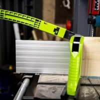 Manueller Schiebestift mit EVA-Schaum für Tischsägen, Bandsägen und Fräsmaschinen zum Schneiden und Formen von Holz und Metall