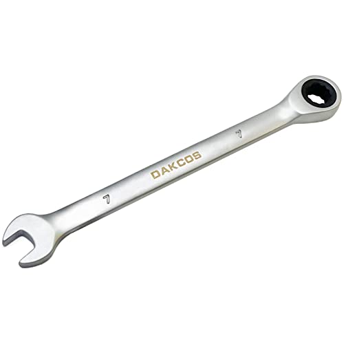 DAKCOS Kombi-Ratschenschlüssel 7mm mit mattierter Chromoberfläche und feinverzahnter Ratsche aus CR-V-Stahl, ideal für verschiedene Anwendungen.