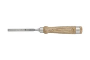 Holzflachmeißel mit 8 mm breiter Schneide und Holzgriff, Länge: 14 cm. Geeignet für präzise Arbeiten an Holzbearbeitung, feine Schnitzereien und kleinere Holzarbeiten.