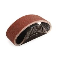 Hochwertiges Schleifband mit 75 x 533 mm für diverse Anwendungen. Mit leistungsstarken Oberfläche und präzisionsgefertigtem Bandgelenk. Ideal für Holz, Aluminium, Glasfaser, Gummi, Kunststoff, Stein oder Nichteisenmetalle.