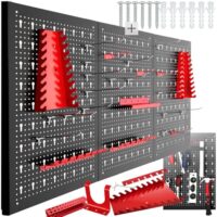 Werkzeugwand mit Lochplatte, Werkzeughalter Set Haken und Halterungen in einer Werkstatt