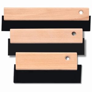 Professionelles Werkzeug für Steingut und Fliesen, 3er Set Gummispachtel mit 150/200/250 mm Größe, stabile Holzgriffe und lange Haltbarkeit.