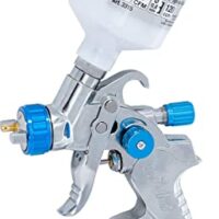 Mini-Druckluft-Farbsprühpistole mit Aluminium-Gehäuse und verchromter Oberfläche für professionelle Lackierarbeiten.