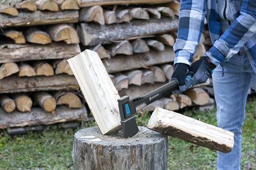 Vielseitige Axt für verschiedene Holzarbeiten mit Antihaftbeschichtung und Schlagschutz